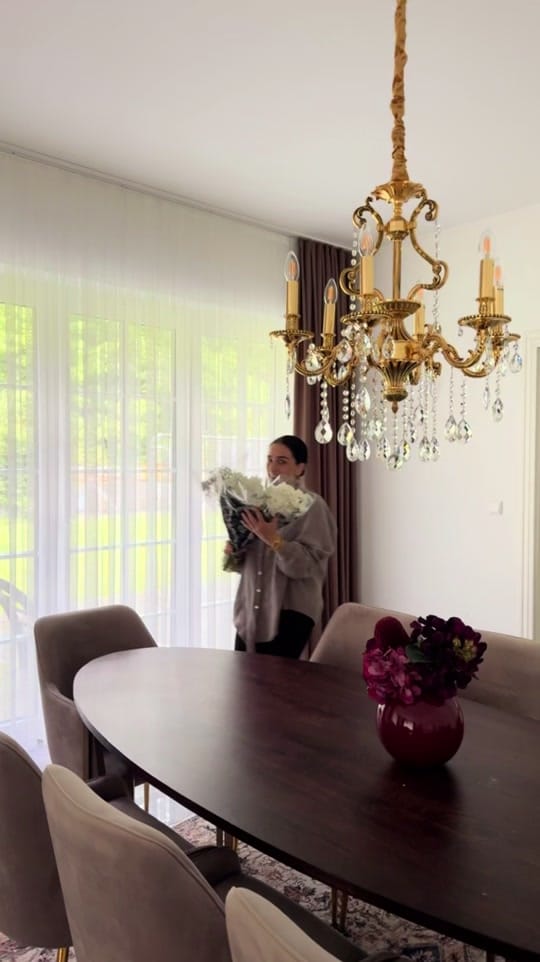 Post 2 by familie_ac_ on TikTok (video)