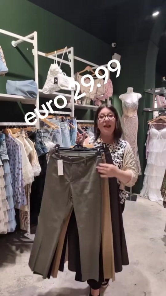 Post 1 by VICCARI CARMEN on TikTok (video)