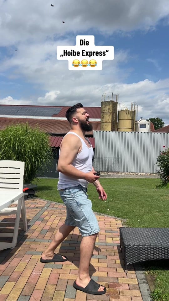 Post 2 by Saint Skye on TikTok (video)