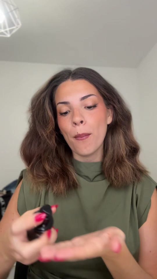 Post 6 by Nina Jimeno on TikTok (video)