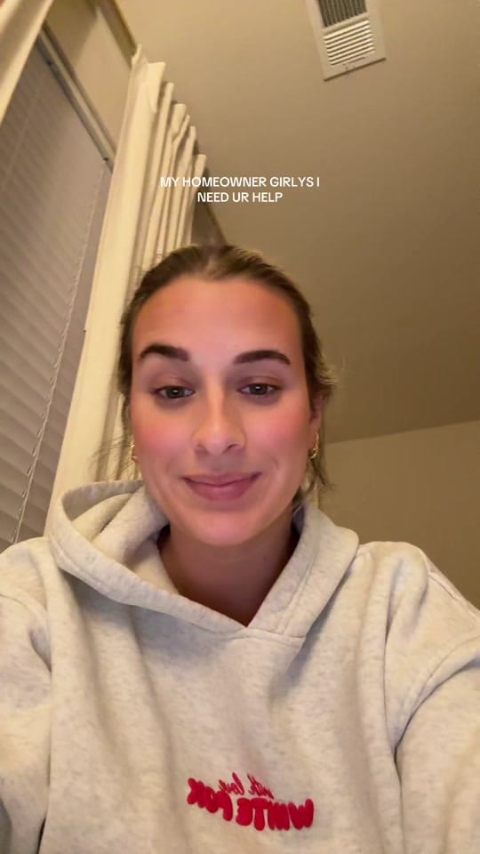 Post 1 by lenzie aragona on TikTok (video)