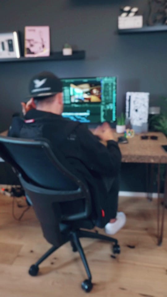 Post 4 by CINEQUADS on TikTok (video)