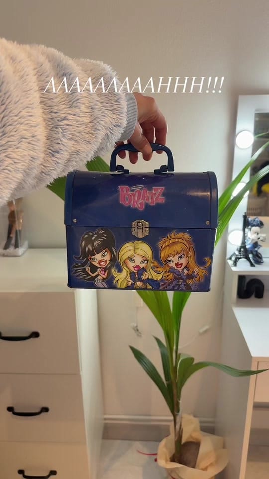Post 1 by Laravalladares on TikTok (video)