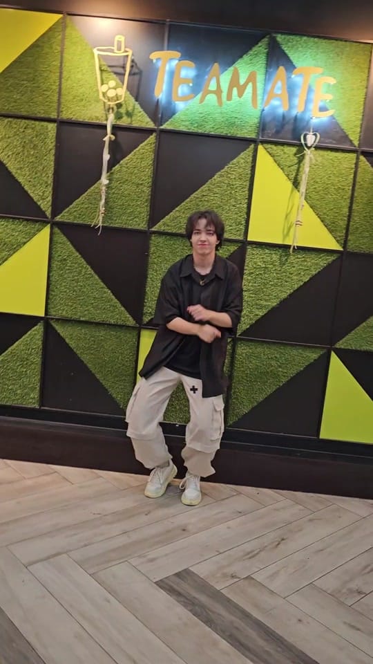 Post 1 by KPOP RandomDance Düsseldorf on TikTok (video)