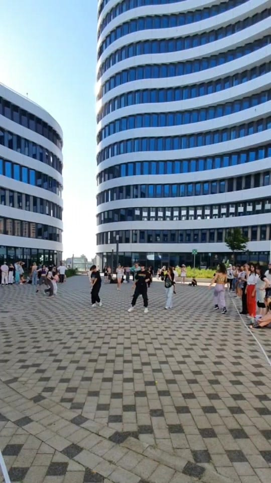 Post 7 by KPOP RandomDance Düsseldorf on TikTok (video)