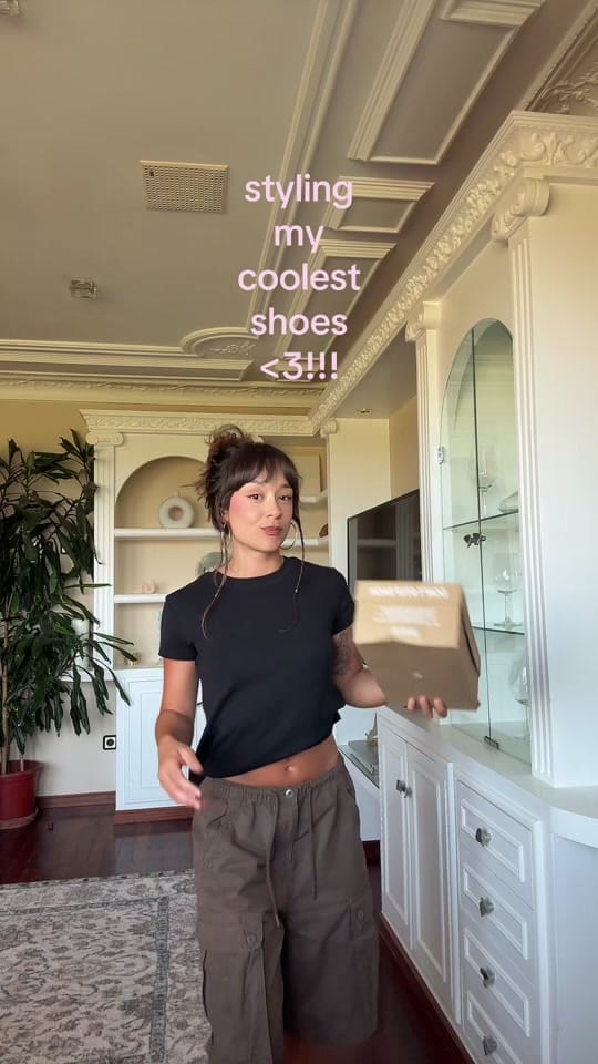 Post 6 by __itslita on TikTok (video)