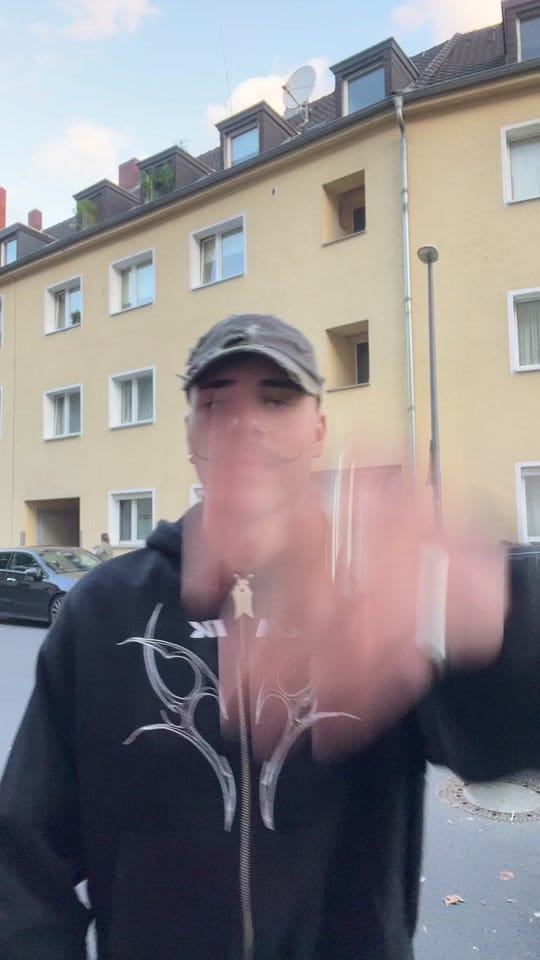 Post 8 by symondance on TikTok (video)