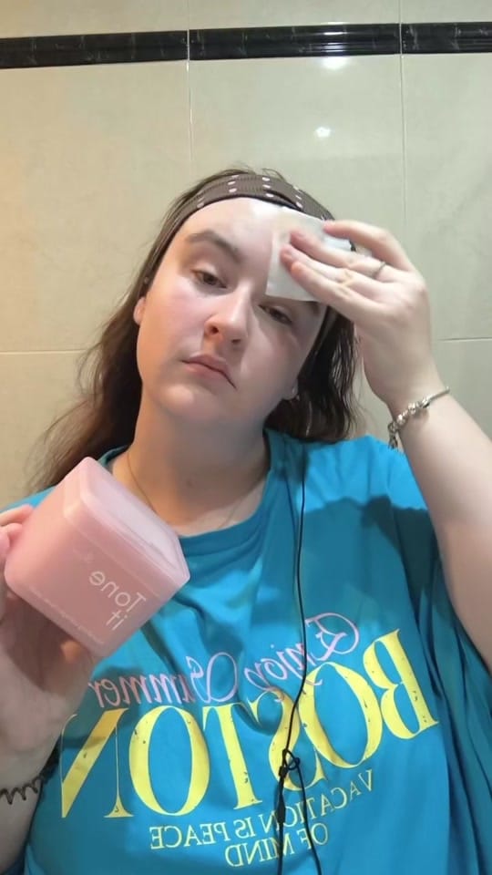 Post 2 by Isa Uceda||CurvyStyle❤️‍🔥 on TikTok (video)