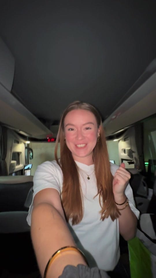 Post 4 by Laura Lutgen on TikTok (video)