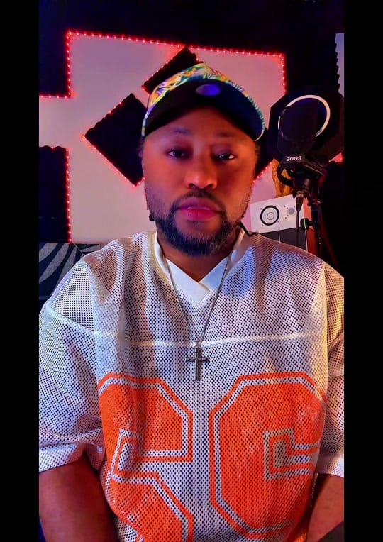 Post 3 by Almans Bee on TikTok (video)