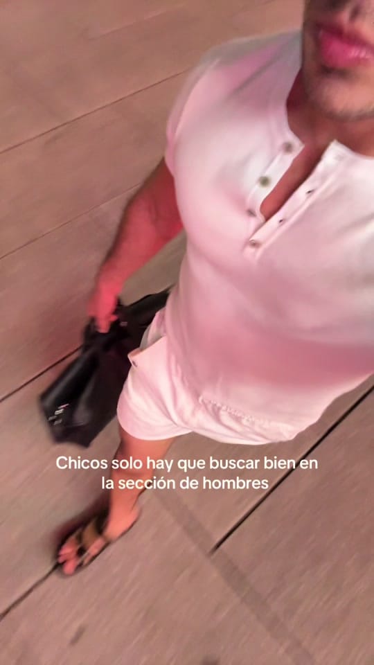 Post 3 by AlejandroUrdaneta on TikTok (video)