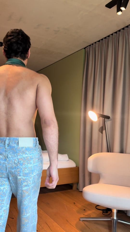 Post 6 by AlejandroUrdaneta on TikTok (video)
