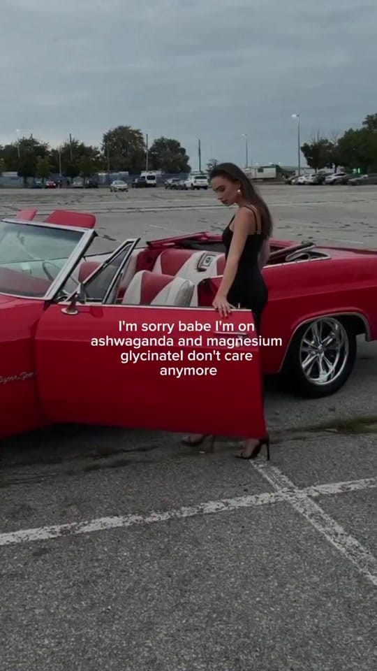 Post 8 by Anastasia Koval - model on TikTok (video)
