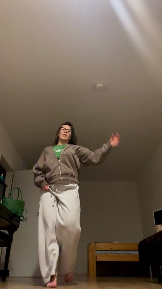 Post 6 by OXANA on TikTok (video)