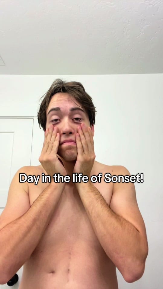 Post 2 by sonsetslife on TikTok (video)
