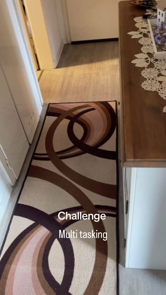 Post 3 by Kostas Giouvantsios on TikTok (video)