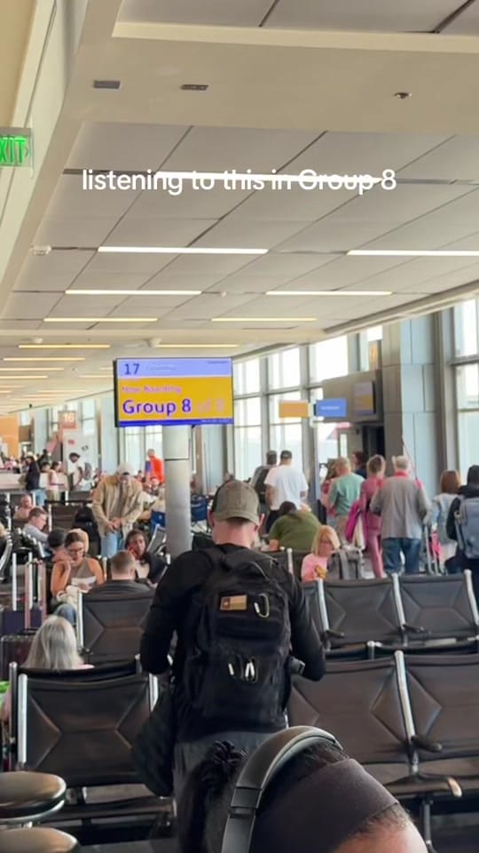 Post 4 by Mahlon White on TikTok (video)