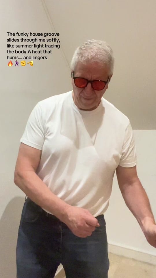 Post 6 by Philippe on TikTok (video)