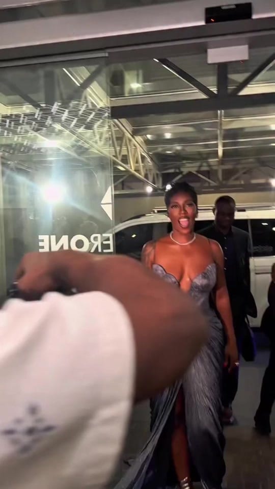 Post 5 by Afromixx on TikTok (video)