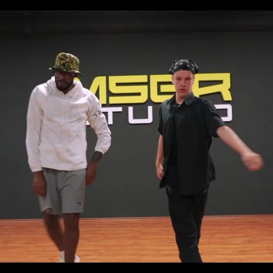 Post 8 by Moe Messenger on TikTok (video)