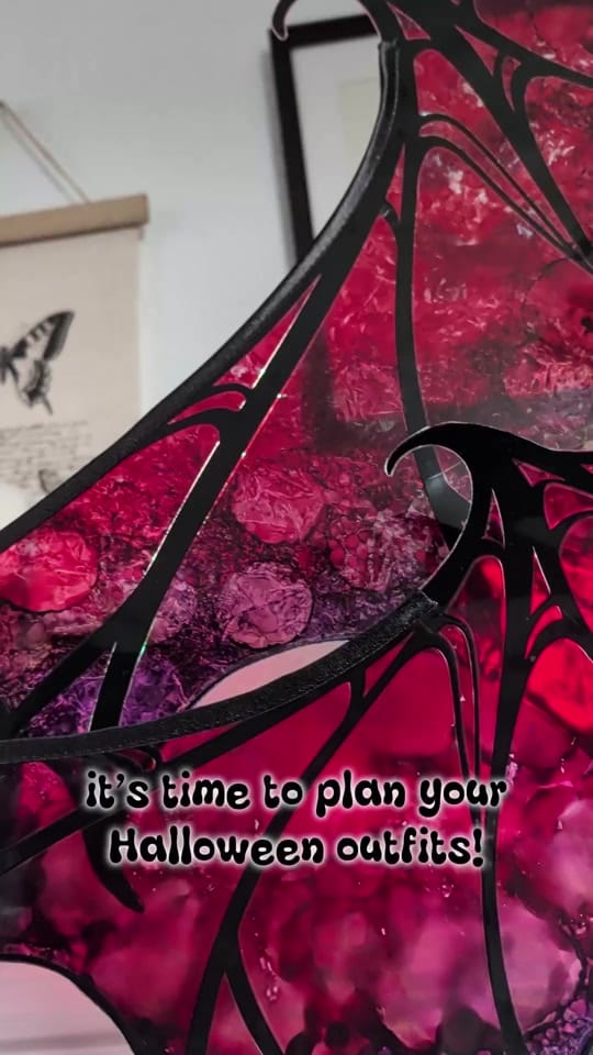 Post 1 by SirenPearls | 🧚wings&fantasy on TikTok (video)
