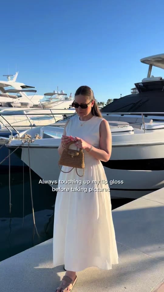 Post 5 by Anna-Lena on TikTok (video)