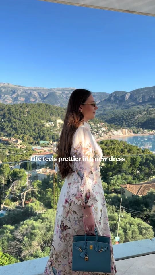 Post 6 by Anna-Lena on TikTok (video)