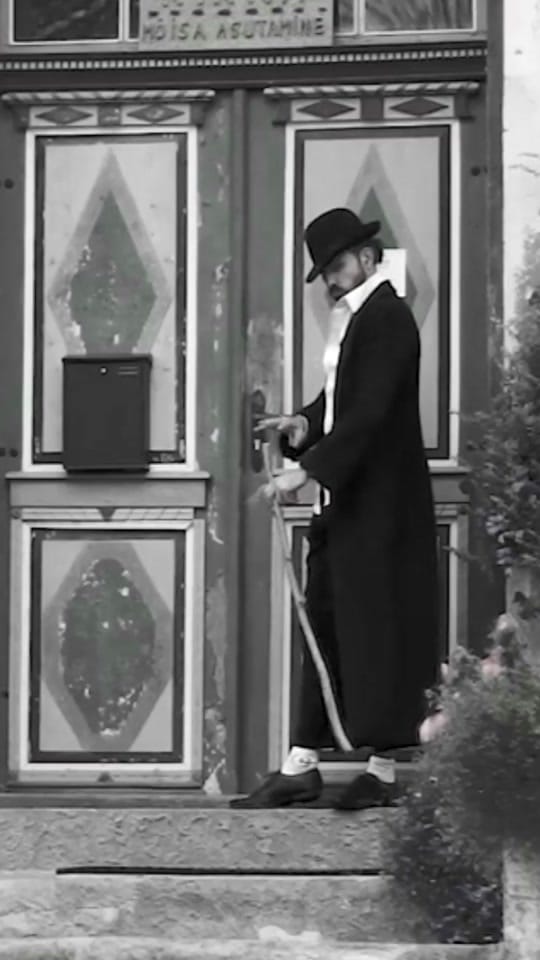 Post 10 by Electro Swing Thing on TikTok (video)