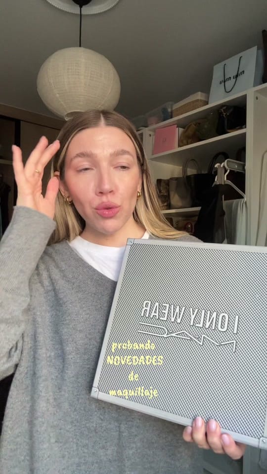 Post 3 by Marta Grande on TikTok (video)
