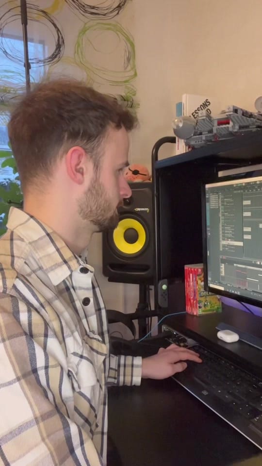 Post 4 by Azault on TikTok (video)