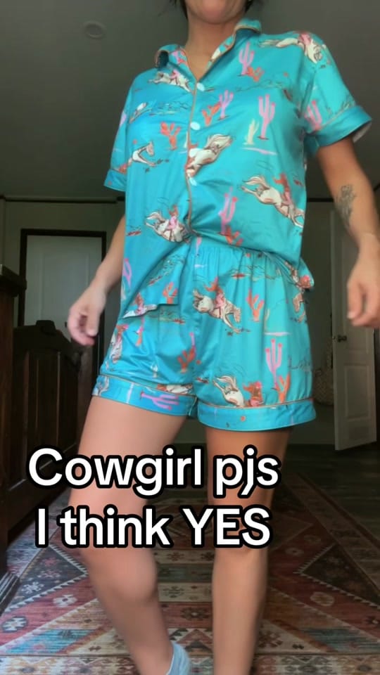 Post 10 by KELLIE.B on TikTok (video)