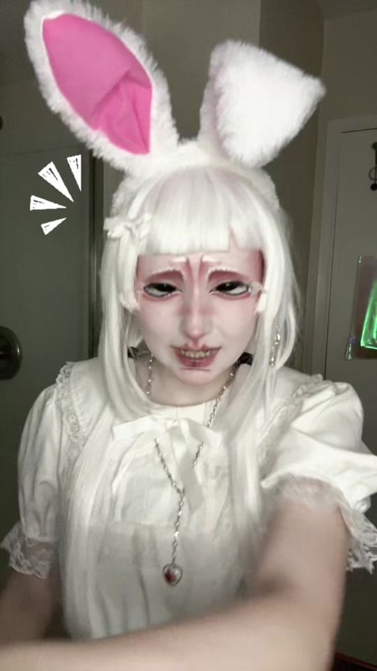 Post 10 by ☆ 𝙱𝚎𝚛𝚕𝚒𝚗 ☆ on TikTok (video)