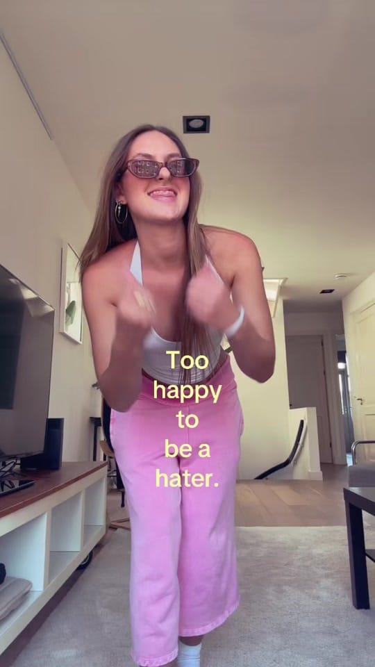 Post 5 by emmuchierikssonn on TikTok (video)