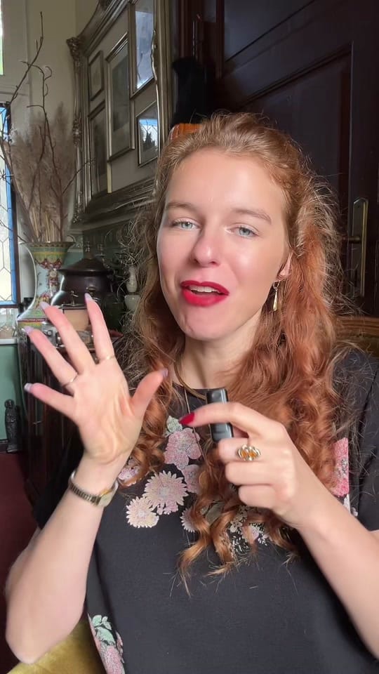 Post 10 by bellipopelly on TikTok (video)