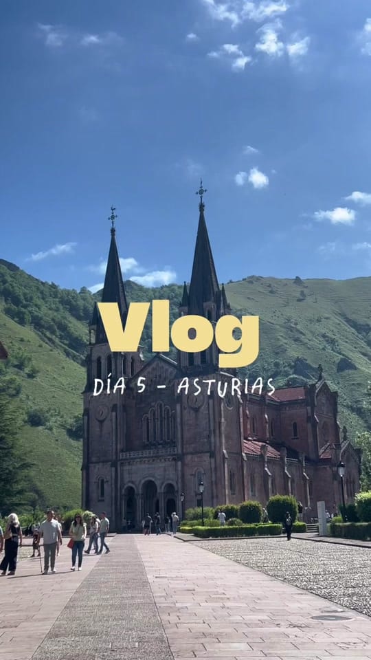 Post 3 by ADRIANA CARVI on TikTok (video)