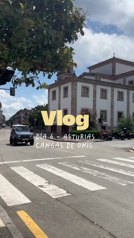 Post 1 by ADRIANA CARVI on TikTok (video)