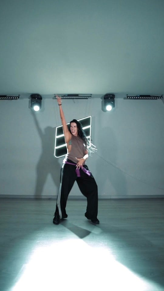 Post 7 by Nikola on TikTok (video)