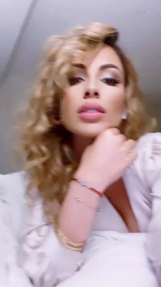 Post 2 by Rei on TikTok (video)