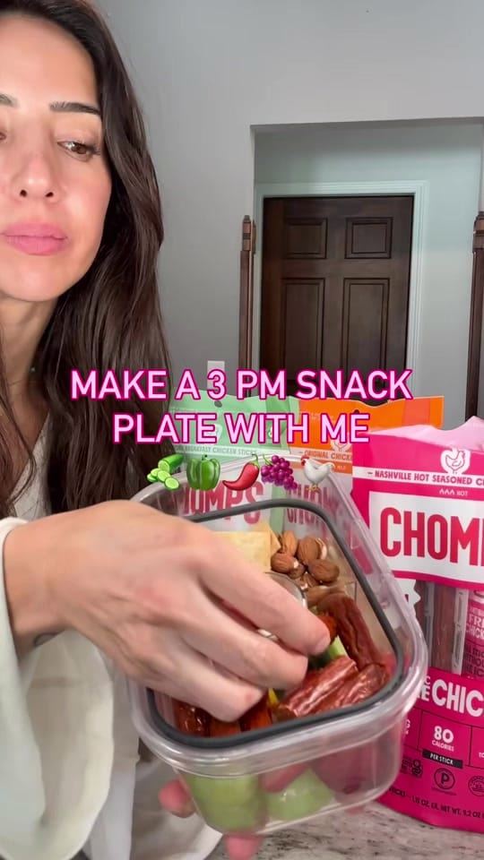 Post 4 by Mom Nutritionist on TikTok (video)