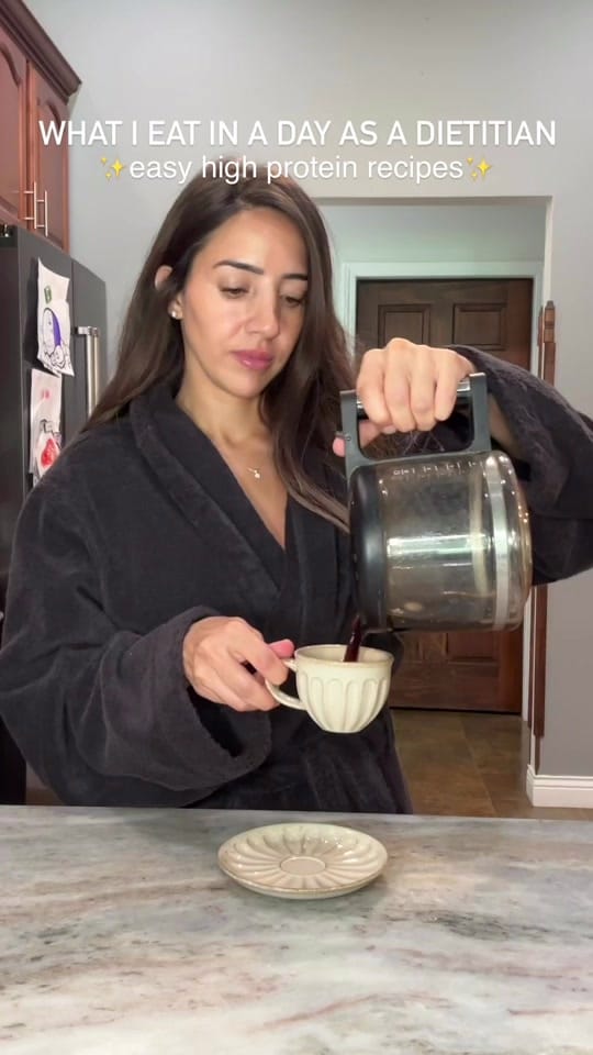 Post 3 by Mom Nutritionist on TikTok (video)