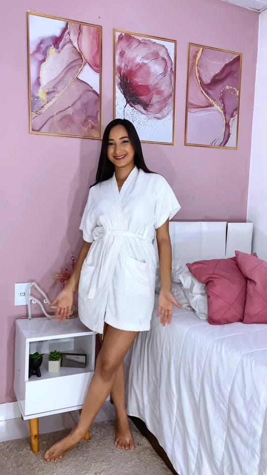 Post 9 by Milenna Vitoriaa on TikTok (video)