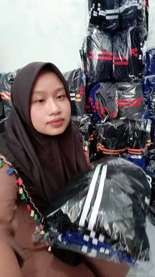 Post 8 by Husna99 on TikTok (video)
