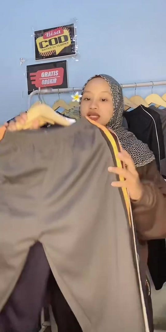 Post 4 by Husna99 on TikTok (video)