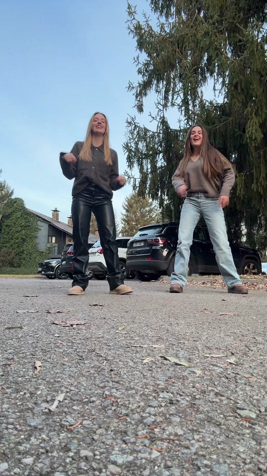 Post 2 by Judit Baldich on TikTok (video)