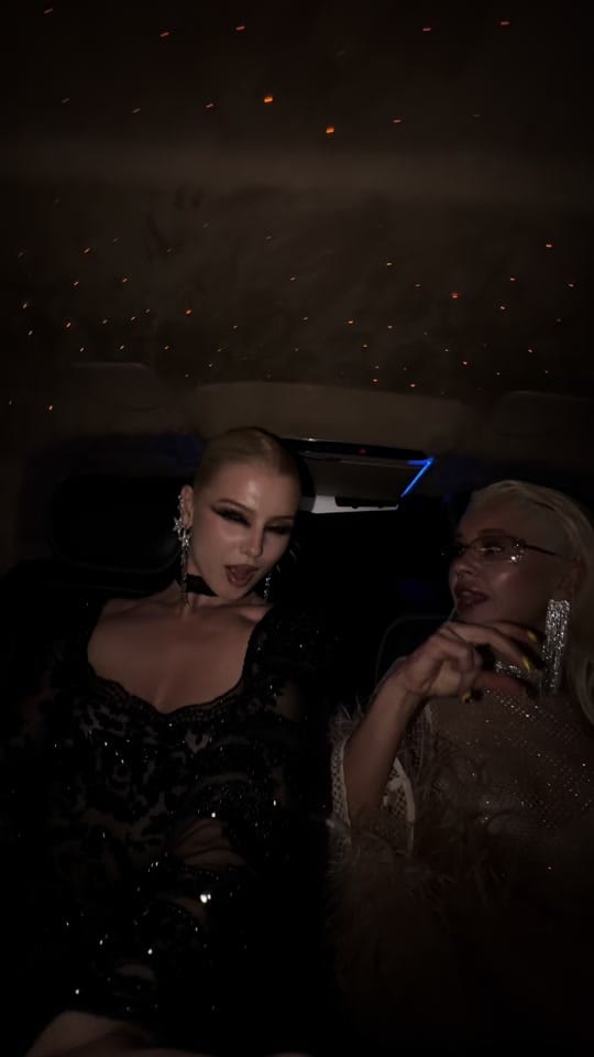 Post 6 by badina.peaches on TikTok (video)