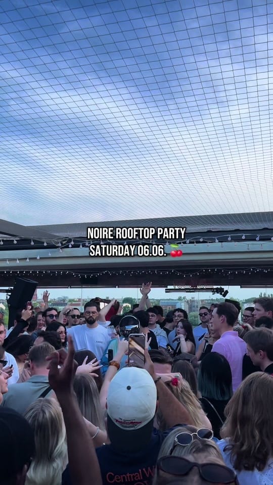 Post 6 by Noire Berlin on TikTok (video)