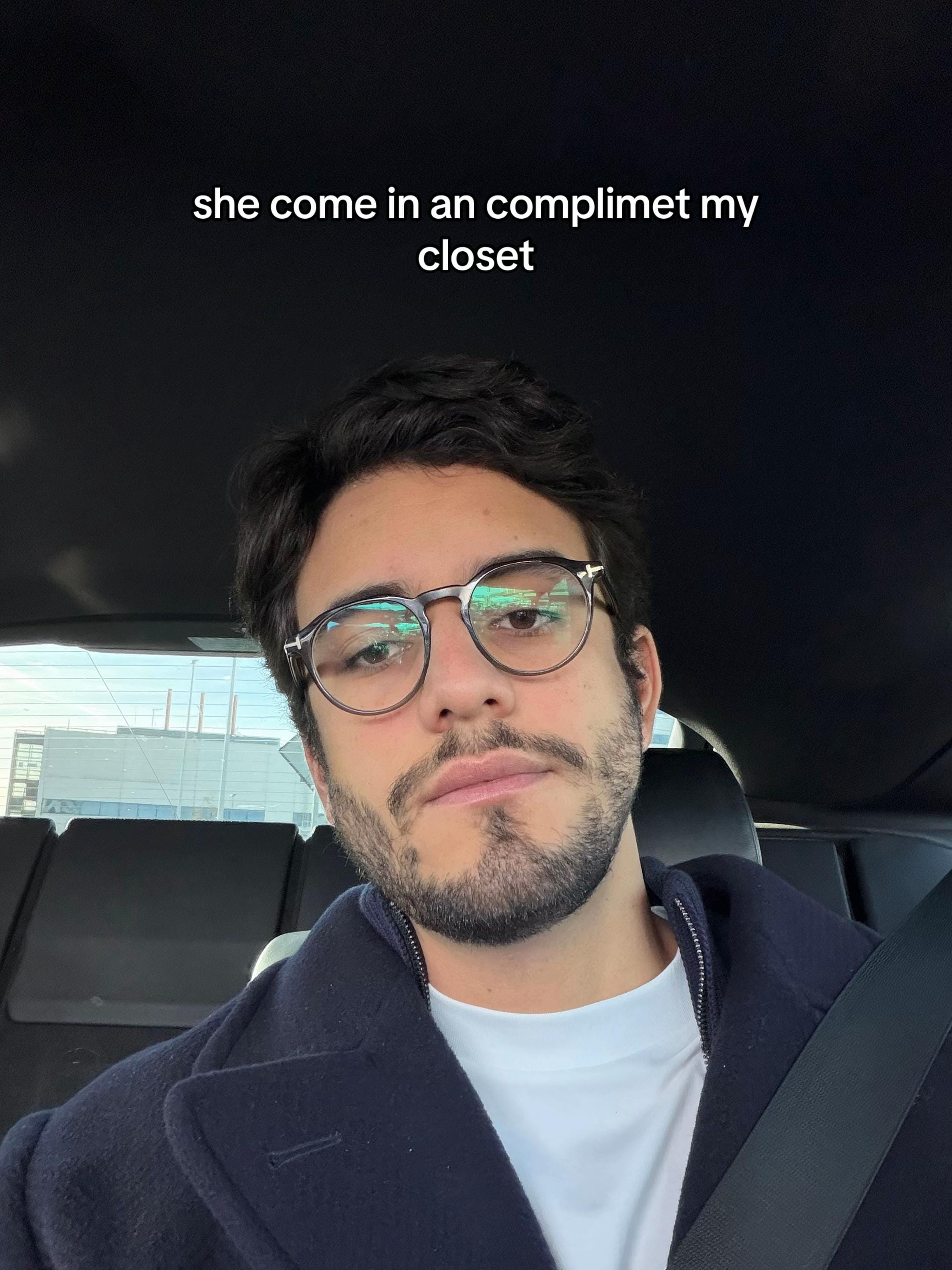 Post 10 by pablo robredo on TikTok (video)