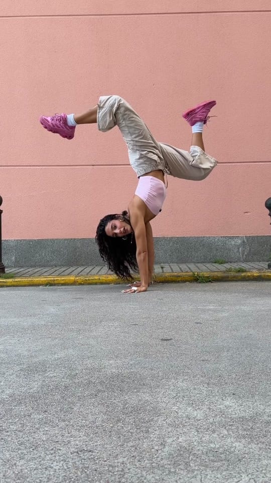 Post 9 by beli on TikTok (video)