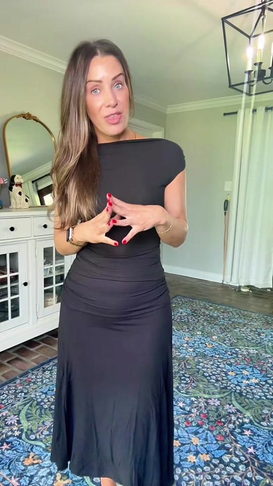 Post 2 by Farrah on TikTok (video)