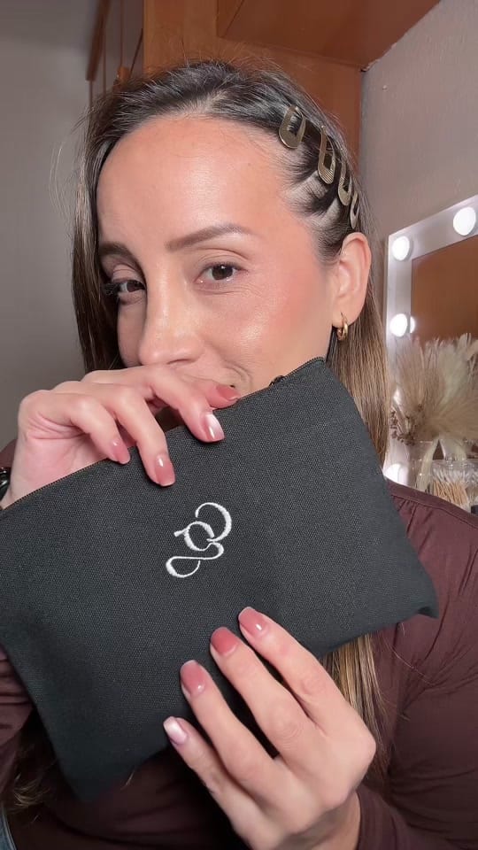Post 2 by Carolina Gallardo on TikTok (video)